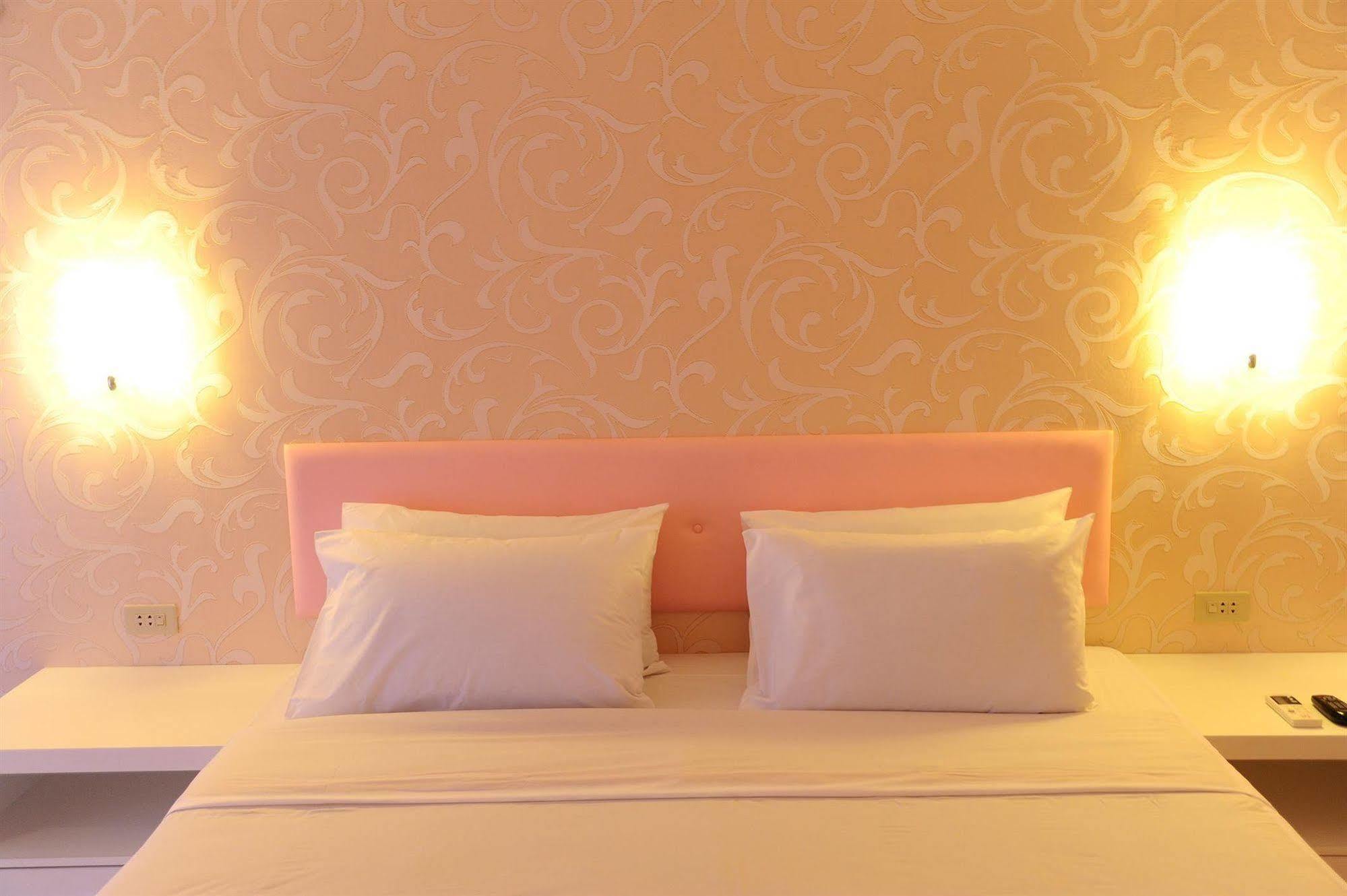 Angket Hip Residence Pattaya Bagian luar foto
