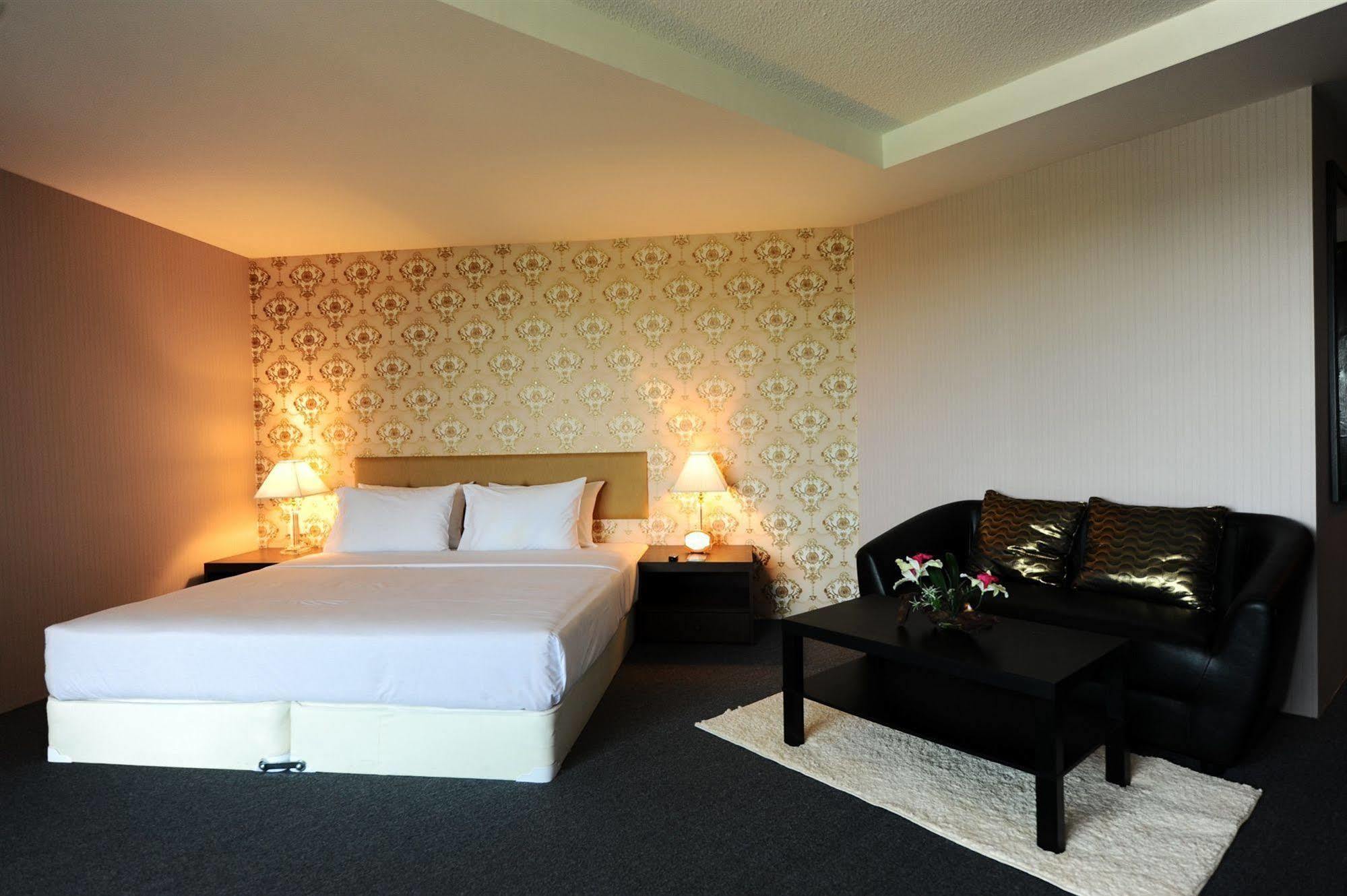 Angket Hip Residence Pattaya Bagian luar foto