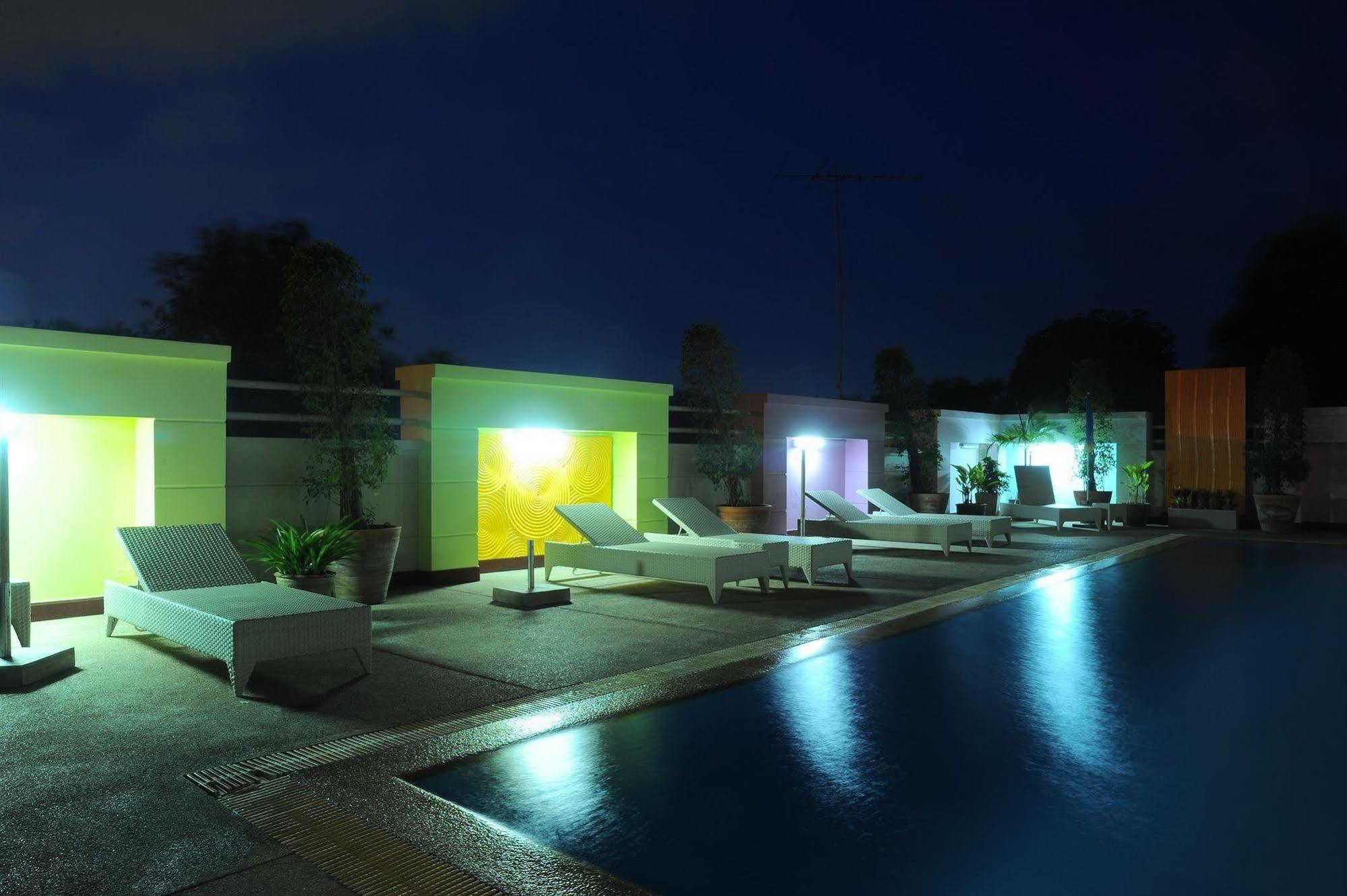 Angket Hip Residence Pattaya Bagian luar foto