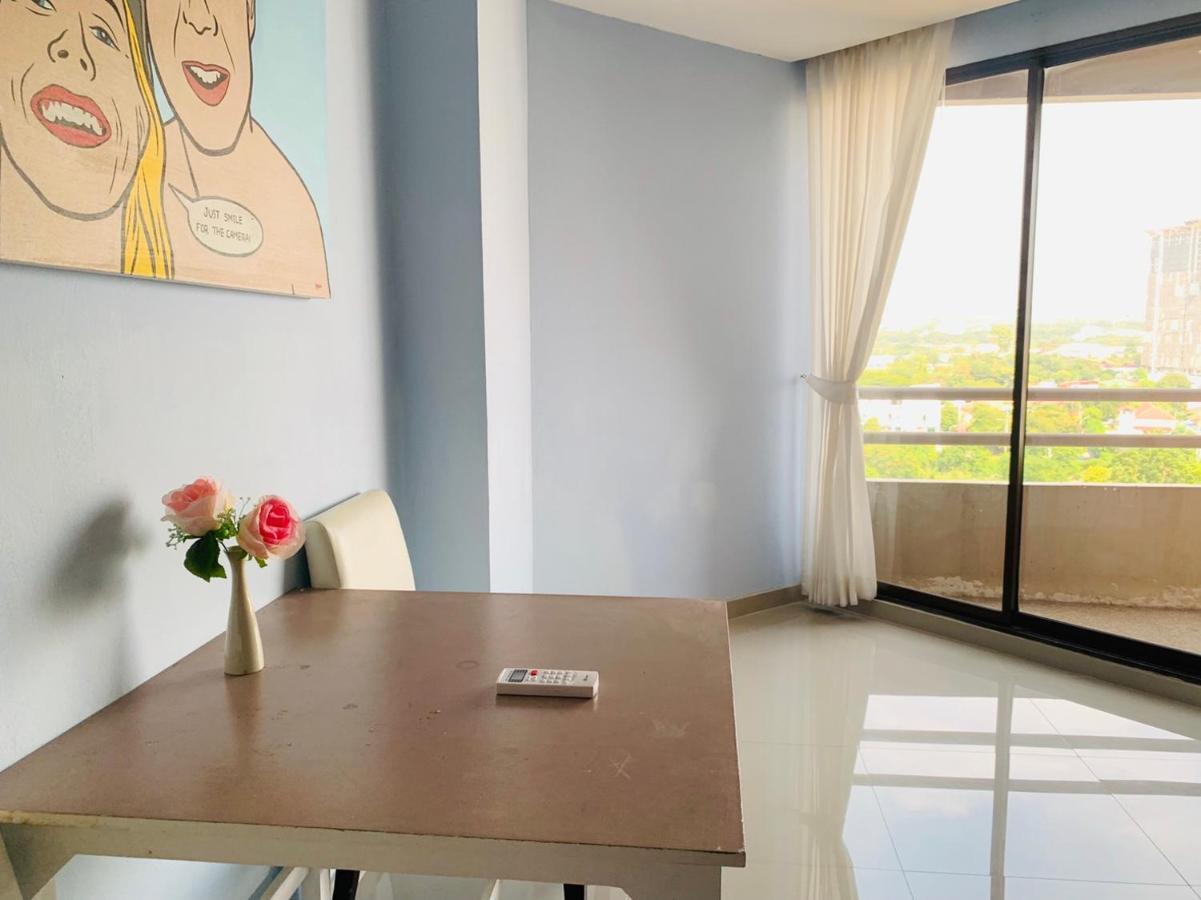 Angket Hip Residence Pattaya Bagian luar foto